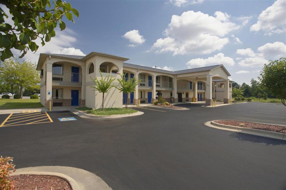 Americas Best Value Inn And Suites Little Rock Bagian luar foto