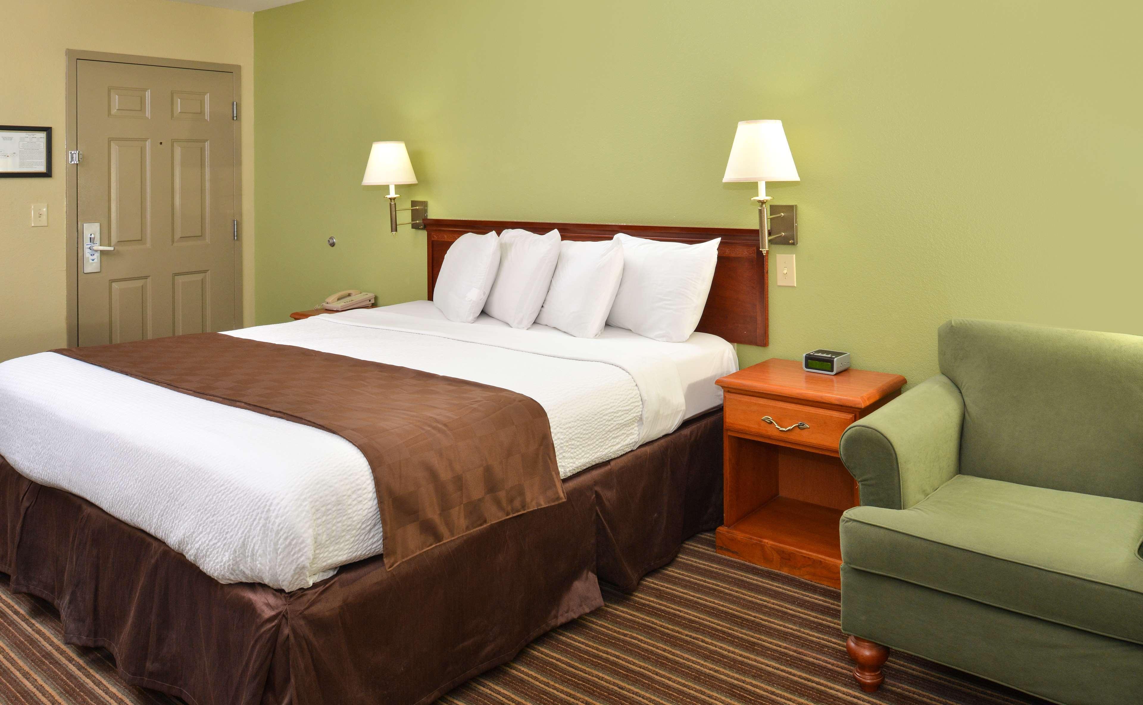 Americas Best Value Inn And Suites Little Rock Bagian luar foto