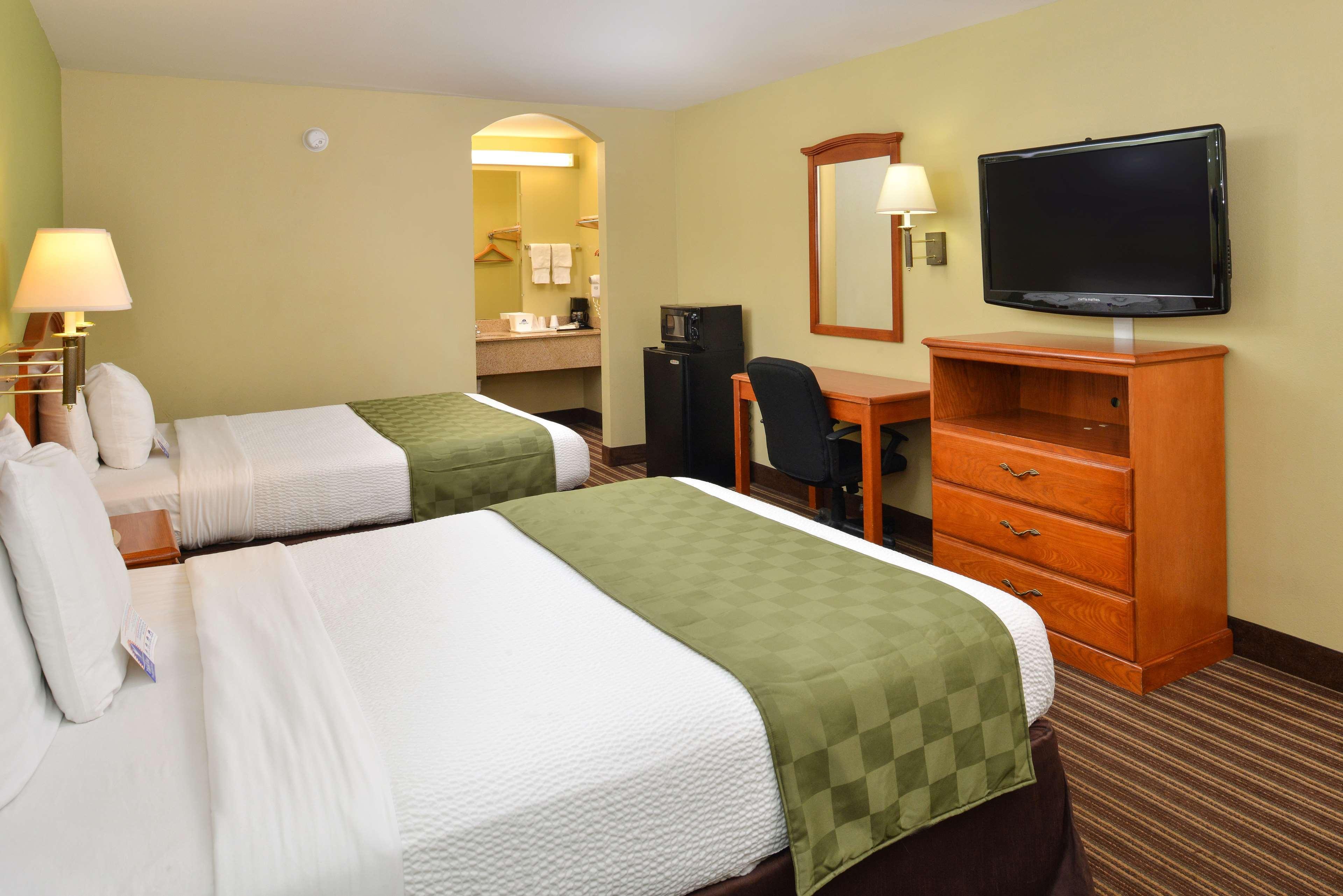 Americas Best Value Inn And Suites Little Rock Bagian luar foto