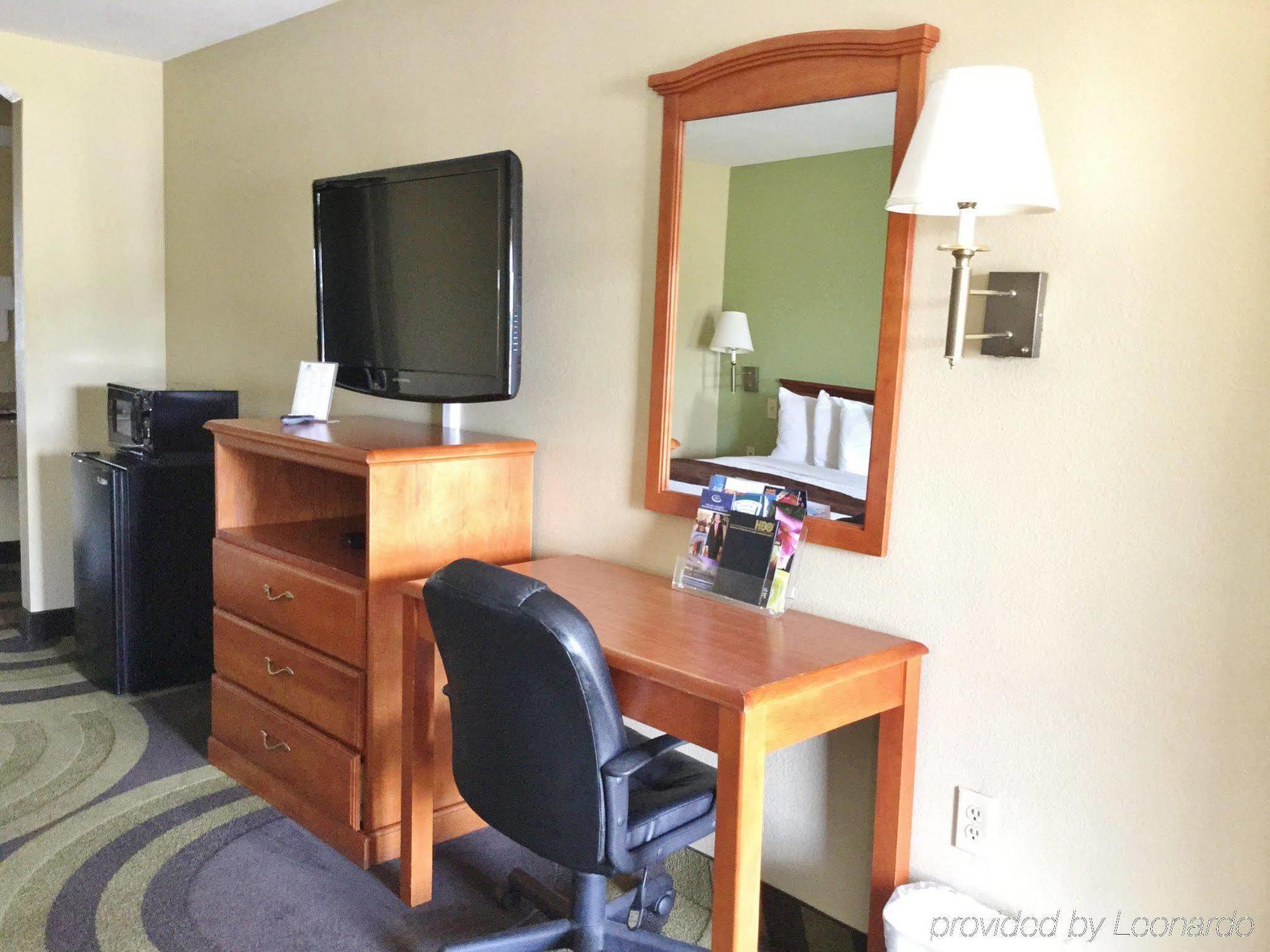 Americas Best Value Inn And Suites Little Rock Bagian luar foto